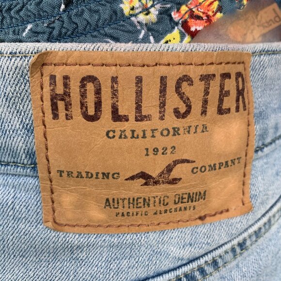 Hollister Womens Light Wash Blue Skinny Ankle Jeans With Ripped Detail W30 L32 - Picture 4 of 6